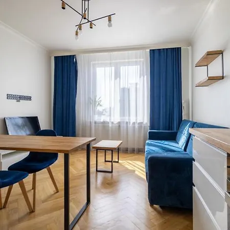 Cozy Renovated In Bielany Next To Subway Apartment